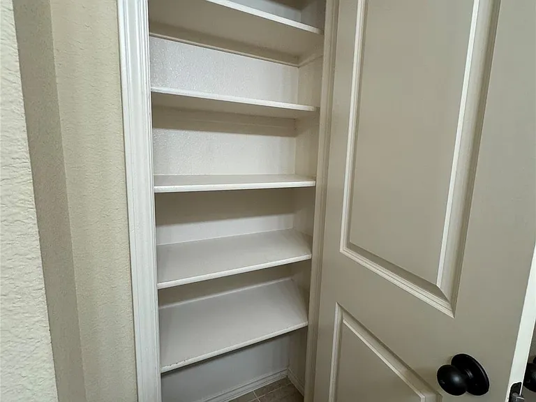 1112 Brendon Lee Ln — Photo 13