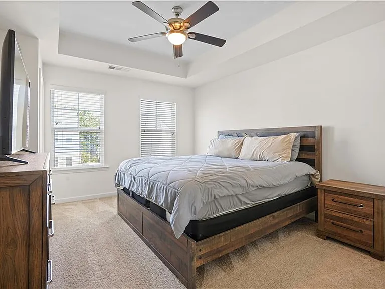 887 Ambient Way SW — Photo 3