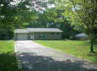 1638 Glenview Dr, East Peoria, IL 61611