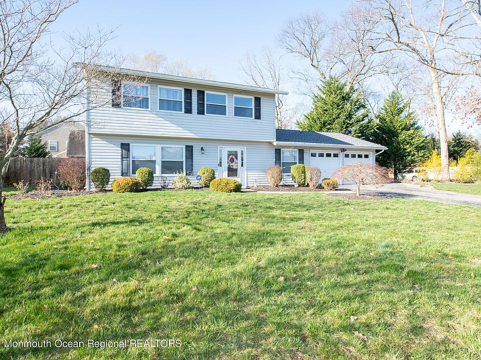 1st image of 1022 Feathertree Drive