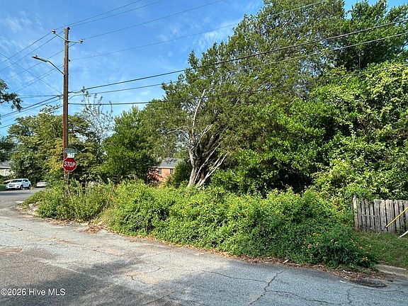 3rd image of 555 Tubman Street