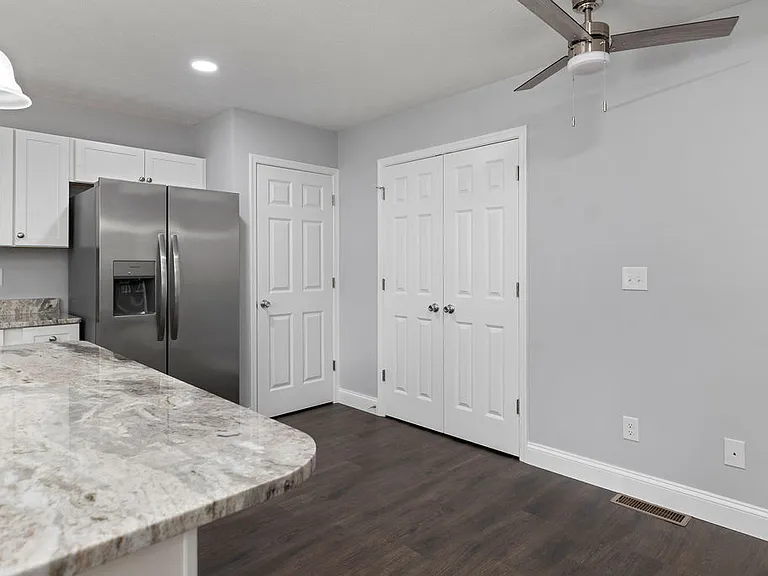 1016 Ivanhoe Ave #1016 — Photo 12