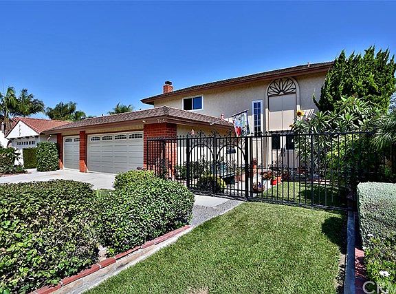 2nd image of 7281 Emerson Ave
