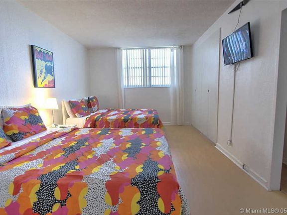 5th image of 3901 S Ocean Dr APT 14W