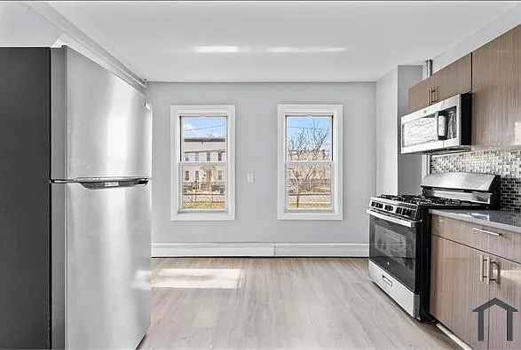 746 Maple St #3 — Photo 15