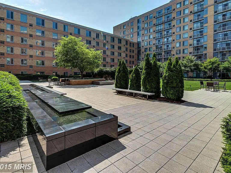 475 K St NW #1018 — Photo 19