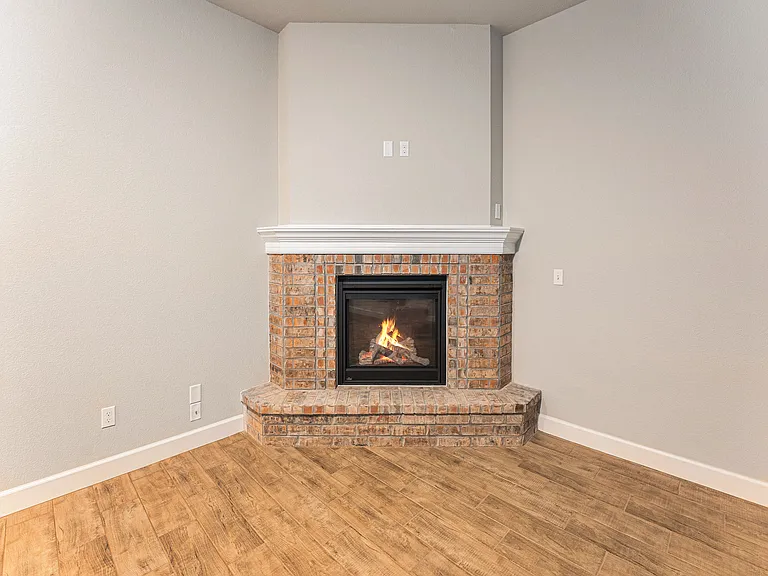 24306 W 75th Ter — Photo 16