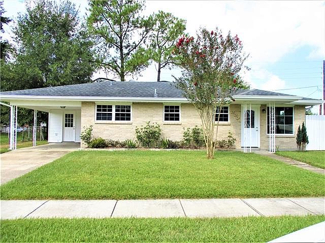 1st image of 2228 Flamingo Dr