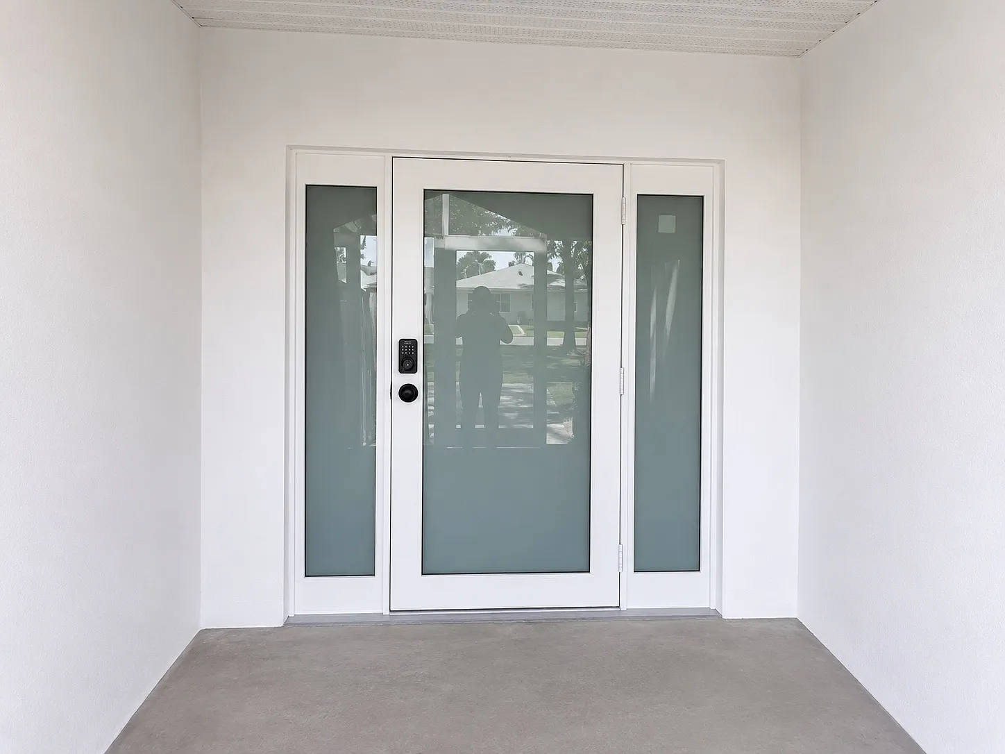 3 bed, 1616 sqft, $2,299 — Photo 2