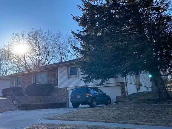 2nd image of 11706 Golden Blvd