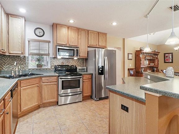 5th image of 3908 W Bay Vista Ave