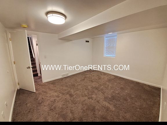 5th image of 2695 S Wellington St