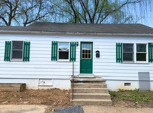 242 Loudoun St SW, Leesburg, VA 20175