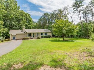 664 Berrymore Rd, Reidsville, NC 27320