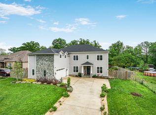 7045 Barbara Rd, Alexandria, VA 22315