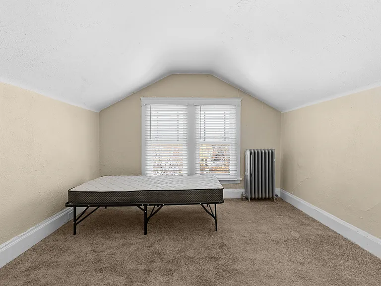 11115 Wade Park Ave — Photo 29