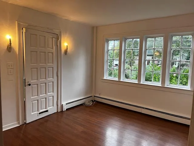 223 W Trenton Ave #1