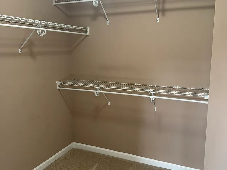 2047 Chilhowee Dr — Photo 13