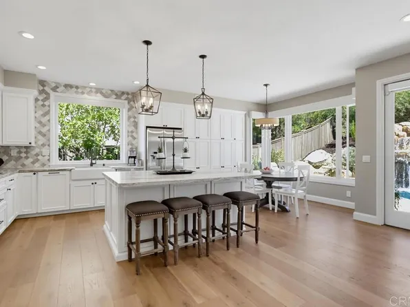 16585 N Woodson Dr, Ramona, CA 92065