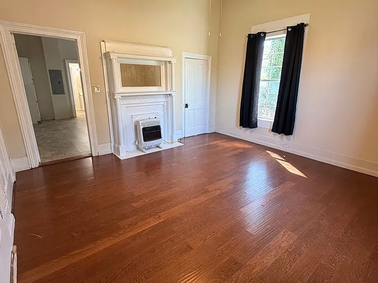 1300 N Broad St NE — Photo 10