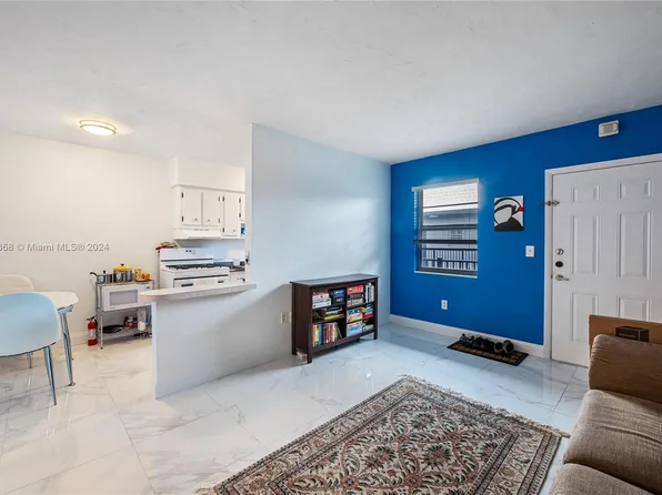 4250 SW 67th Ave APT 43, Miami, FL 33155
