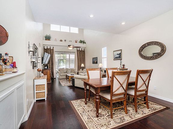 5th image of 310 Espana Ct #310