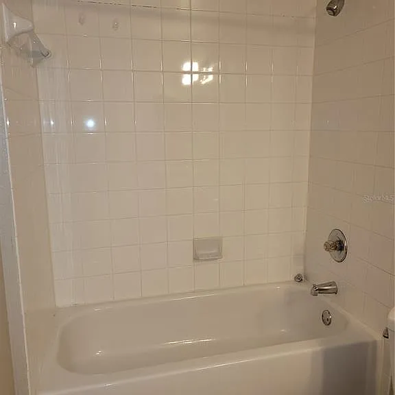 1325 Washington Palm Loop — Photo 7