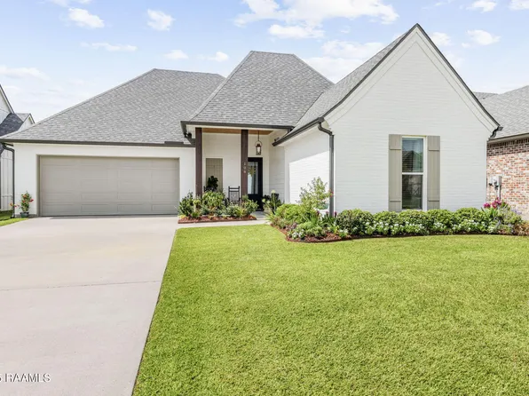 108 Gentle Island Dr, Broussard, LA 70518