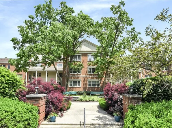 15875 Van Aken Blvd APT 101C, Shaker Heights, OH 44120