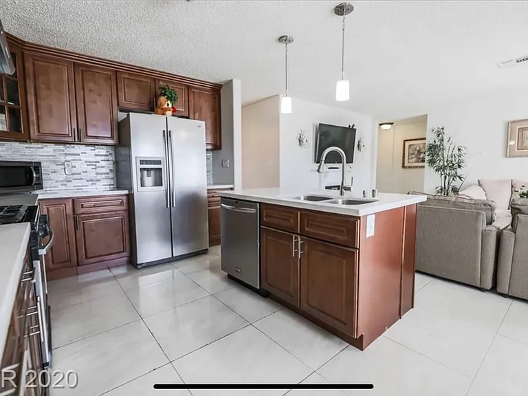 3462 Myrtle Ave — Photo 19