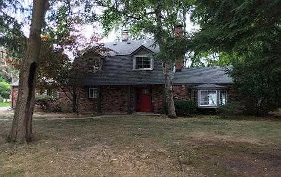 7637 Sweetbriar Rd photo 1
