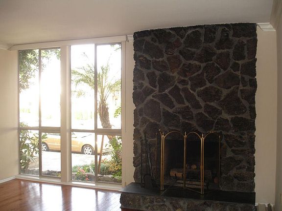 2nd image of 2708 W Clark Ave #5A