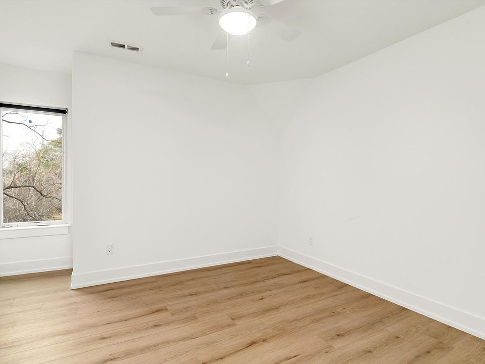 3965 Westcreek Dr # 106, photo 19