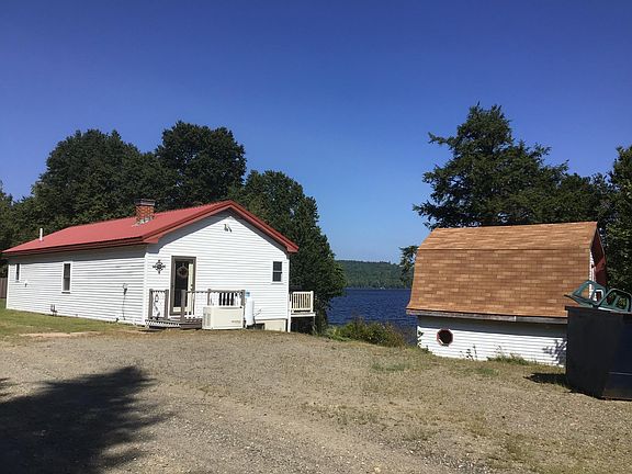 3rd image of 67 Round Pond Lane