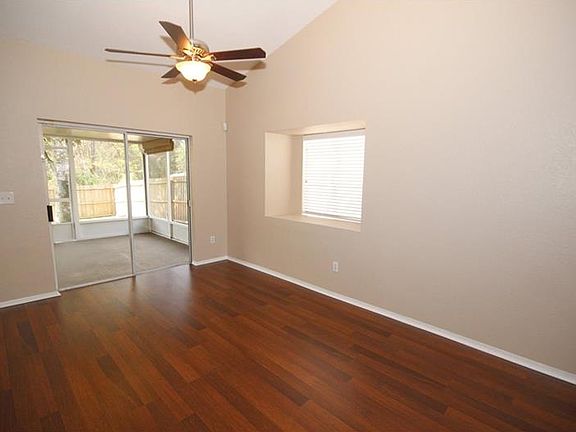 5th image of 1012 Vannessa Dr