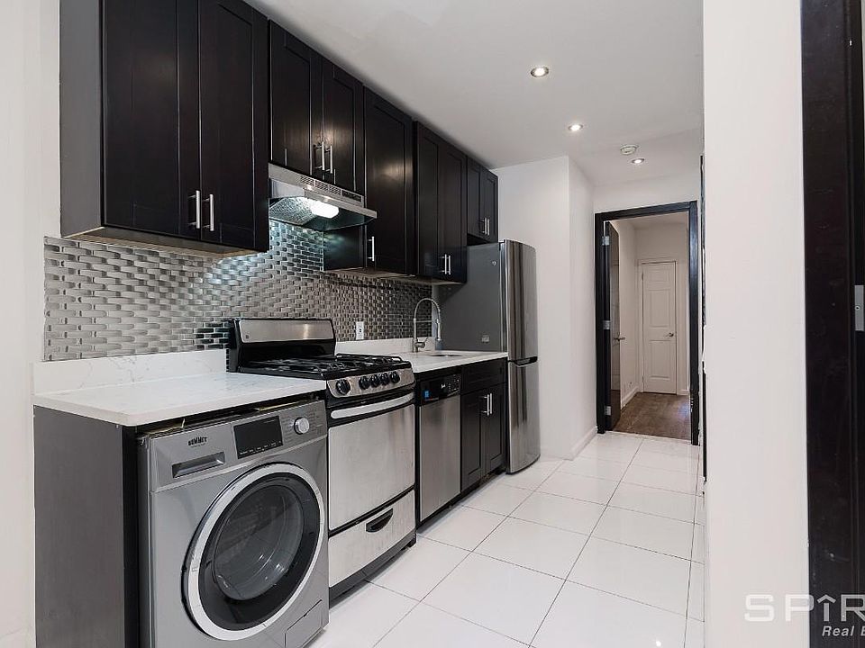 1st image of 204 W 108th St APT 42