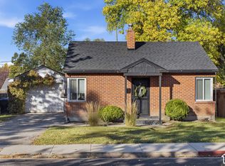 1051 Crescent Dr, Logan, UT 84341