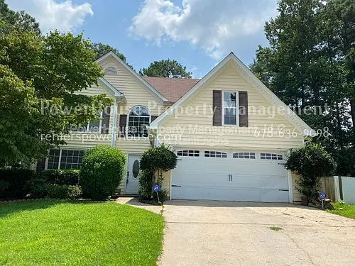 605 Suwanee Lakes Cir Photo 1