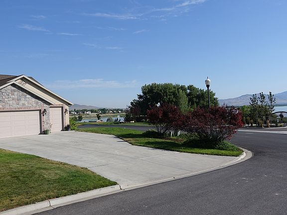 2nd image of 1566 S Centennial Blvd