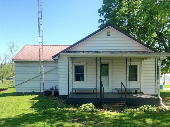 610 Cedar St, Montrose, IA 52639