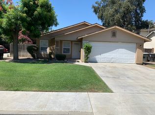 304 W Kaweah Ave, Visalia, CA 93277