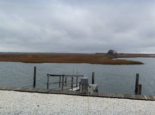 70 Pelican Dr, Avalon, NJ 08202