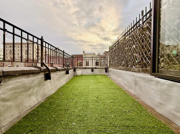 468 West 142nd Street image 12 of 15