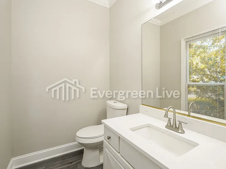 6513 Cardinal Forest Ct — Photo 13
