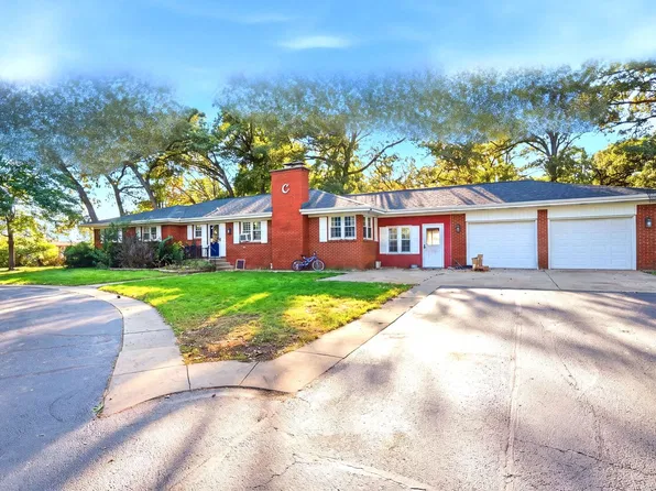 23 Coffman Ln, Plano, IL 60545