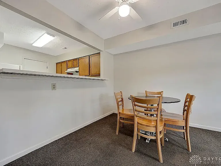 978 Irving Ave #16 — Photo 3
