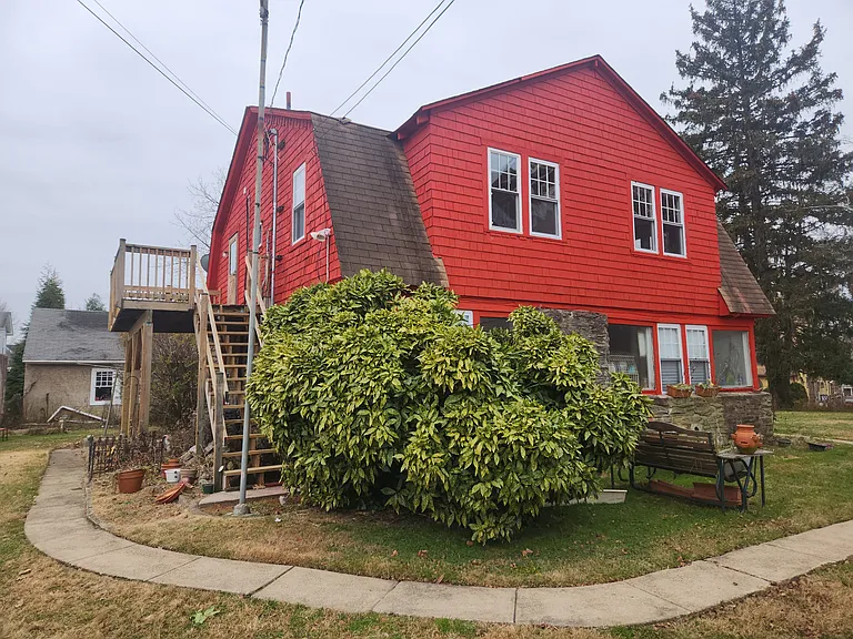 7845 Montgomery Ave #9 — Photo 9