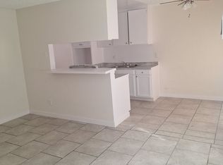 8615 Columbus Ave., North Hills, CA 91343