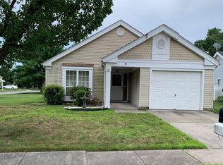 48 Liverpool Ln, Southampton, NJ 08088