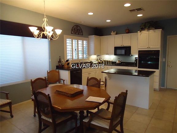 4th image of 3008 Walnut Park Ct #0